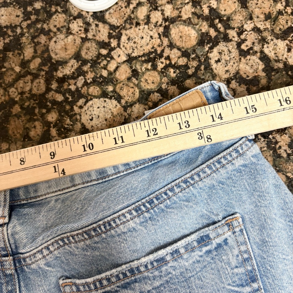 American Eagle Baggy Mom Shorts Womens Size 6 Distressed Blue Denim - Picture 4 of 8